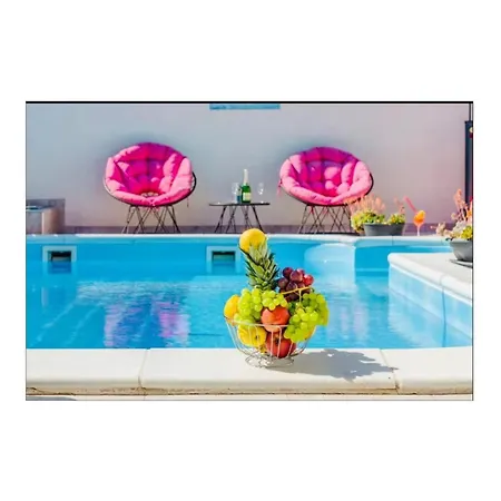 Pasko, Private Pool Near Primosten *