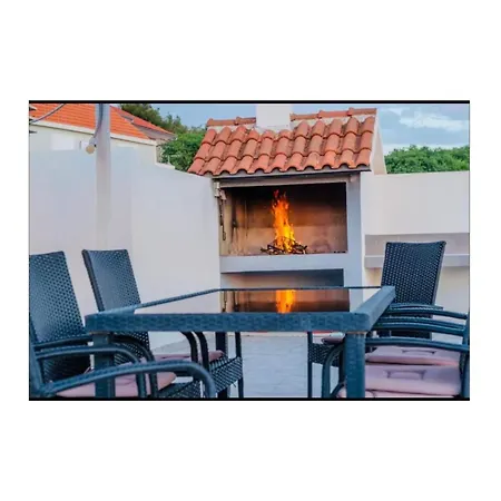 Pasko, Private Pool Near Primosten Krusevo (Sibenik-Knin)